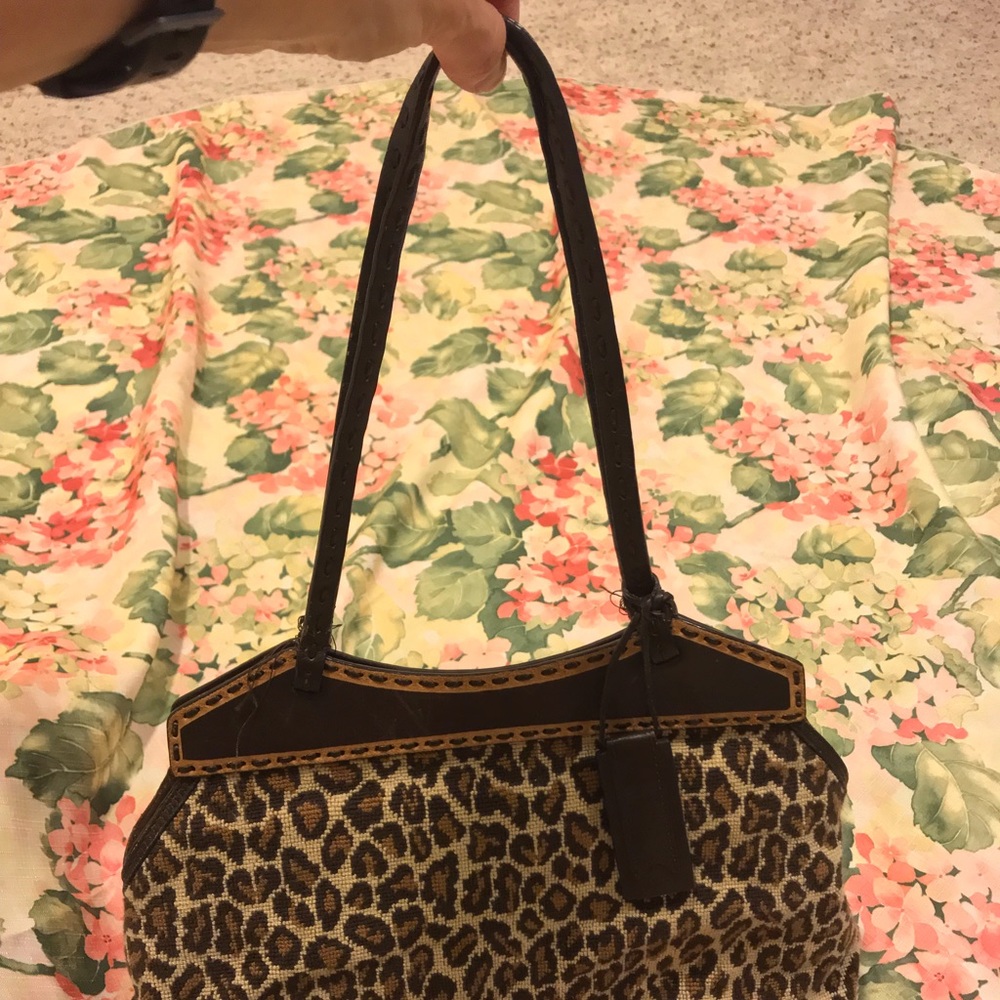 Purse - Picture 2 of 6
